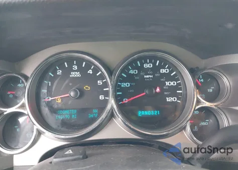 2009 Chevrolet Silverado 1500 Lt z USA, uszkodzony, nr VIN 1GCEK29059Z256173